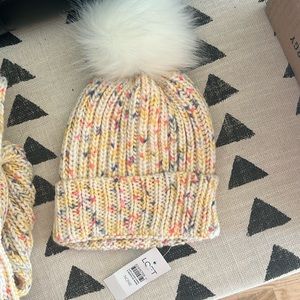Loft Sweater Hat and Scarf